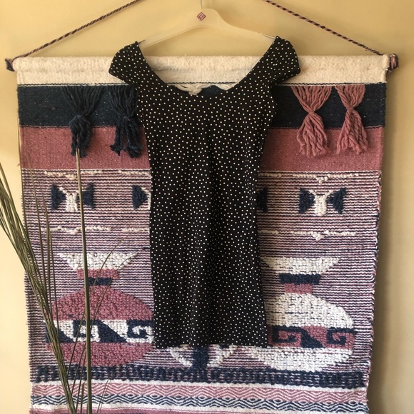 Divided polka dot bodycon dress - Picture 3 of 3